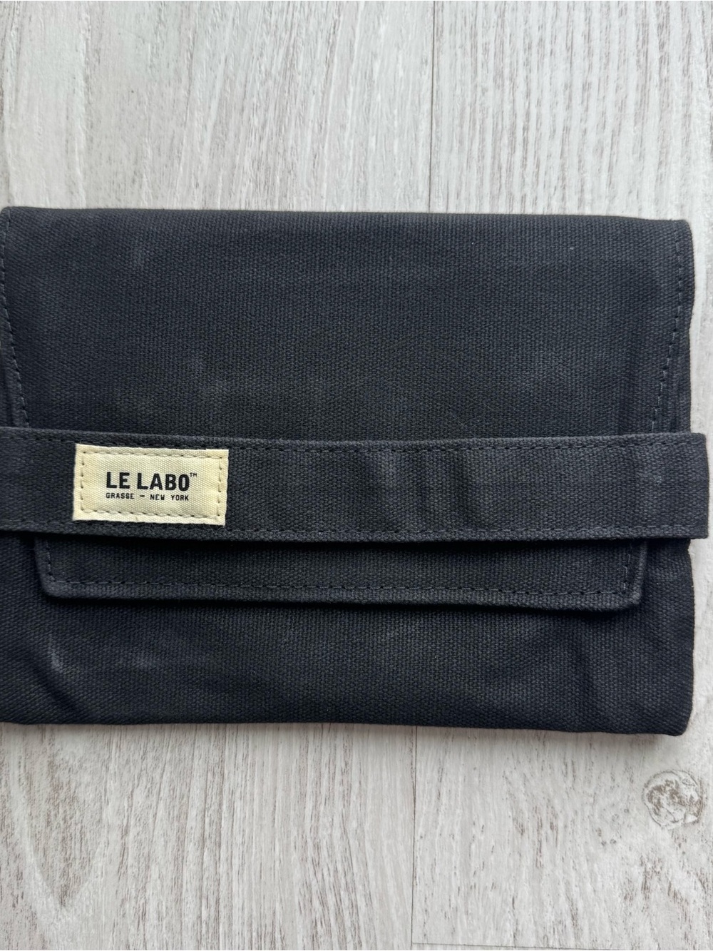 Le Labo x Singapore Airlines navy blue travel cosmetics bag case amenity kit